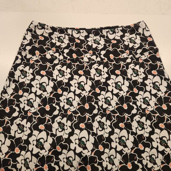 Teezher Tummy Control Skort Floral Print Black White Golf Tennis Medium NEW - Picture 5 of 11